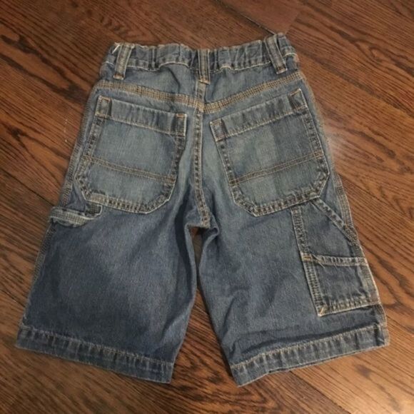 OLD NAVY Boys Denim Painter Jean Shorts Size 8 - Picture 2 of 8